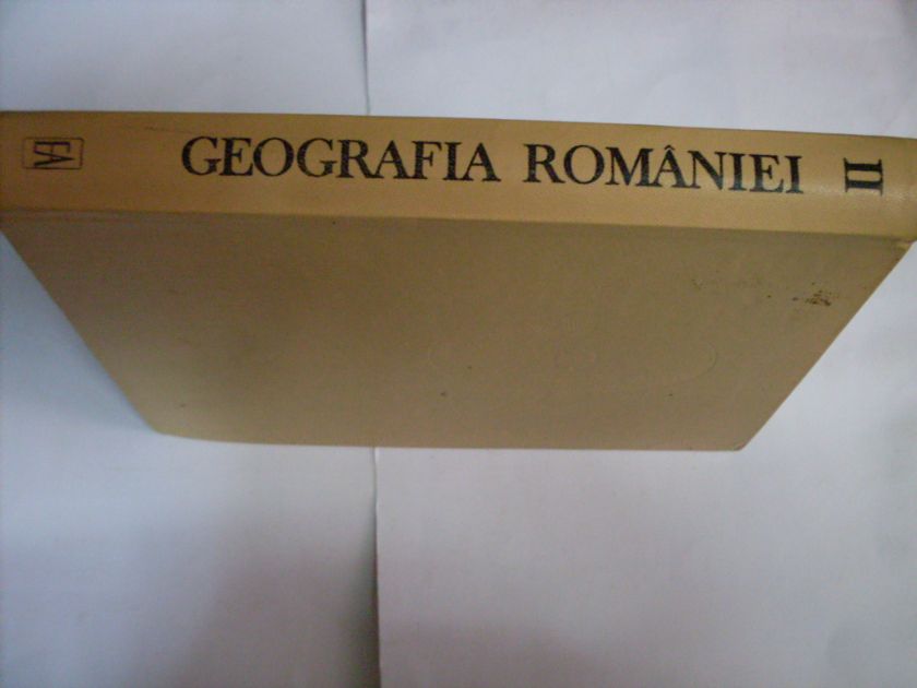 geografia romaniei ii geografia umana si economica                                                   colectiv                                                                                            